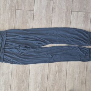 Womens flowy yoga pants